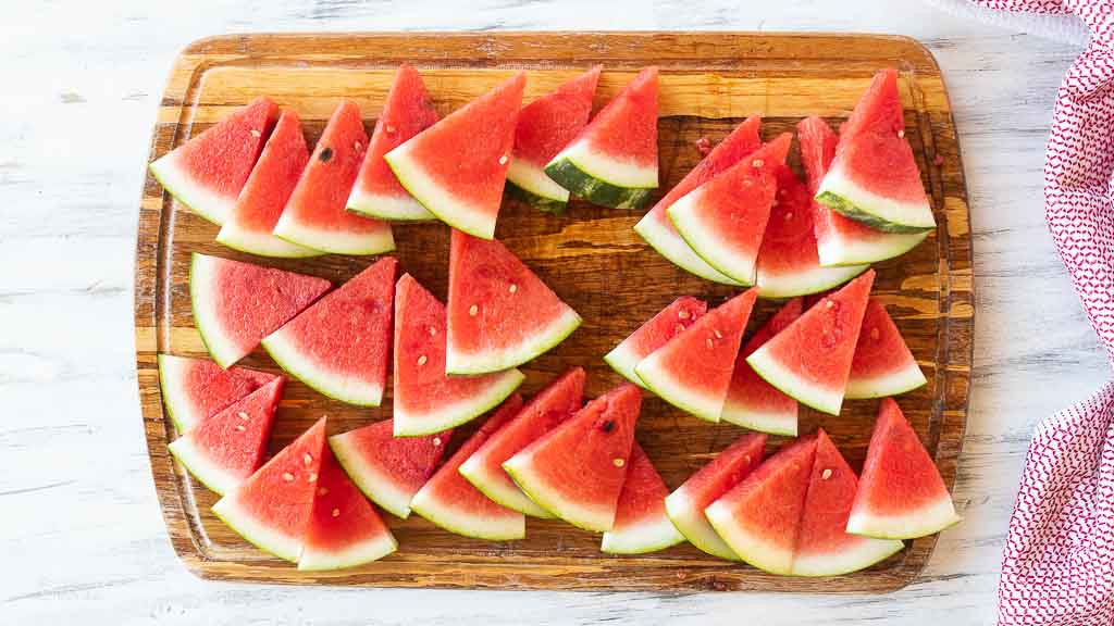 How To Cut A Watermelon into Slices | Create Kids Club